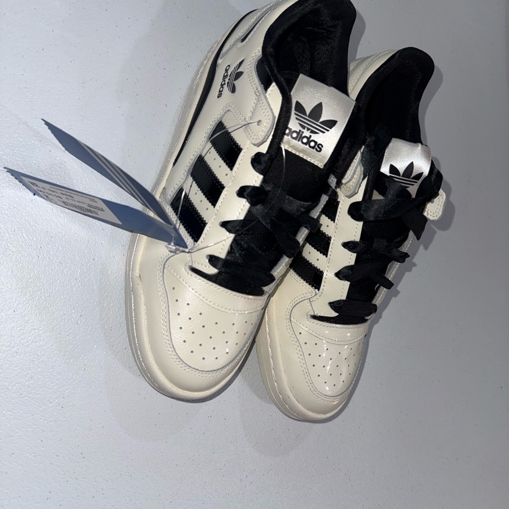 Adidas Forum Low CL (Womens) - Picture 6 of 6